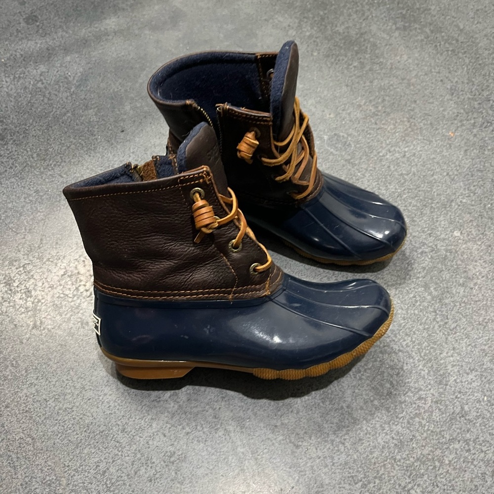 Sperry rain boots